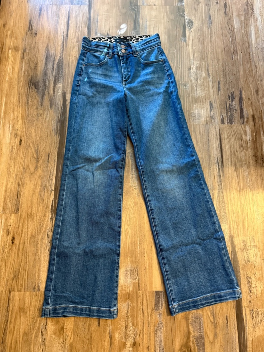 High-Rise Wide Leg Jeans in Dark Blue Wash